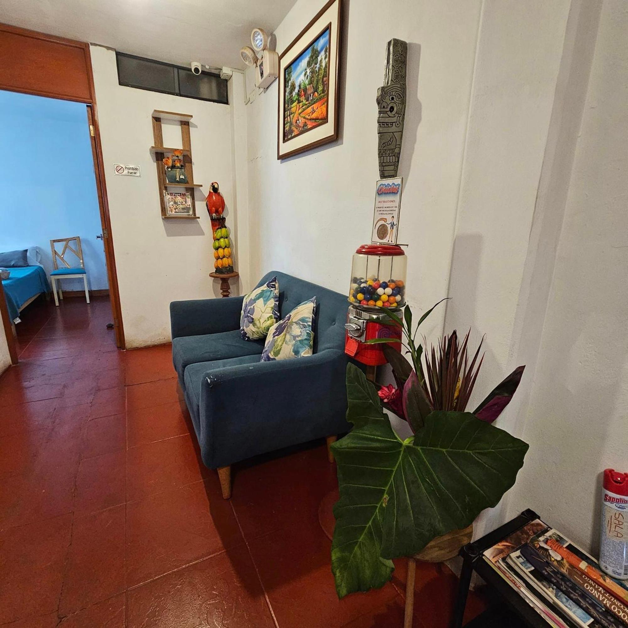 Lima Airport Hostel With Free Airport Pick Up Callao Exterior photo