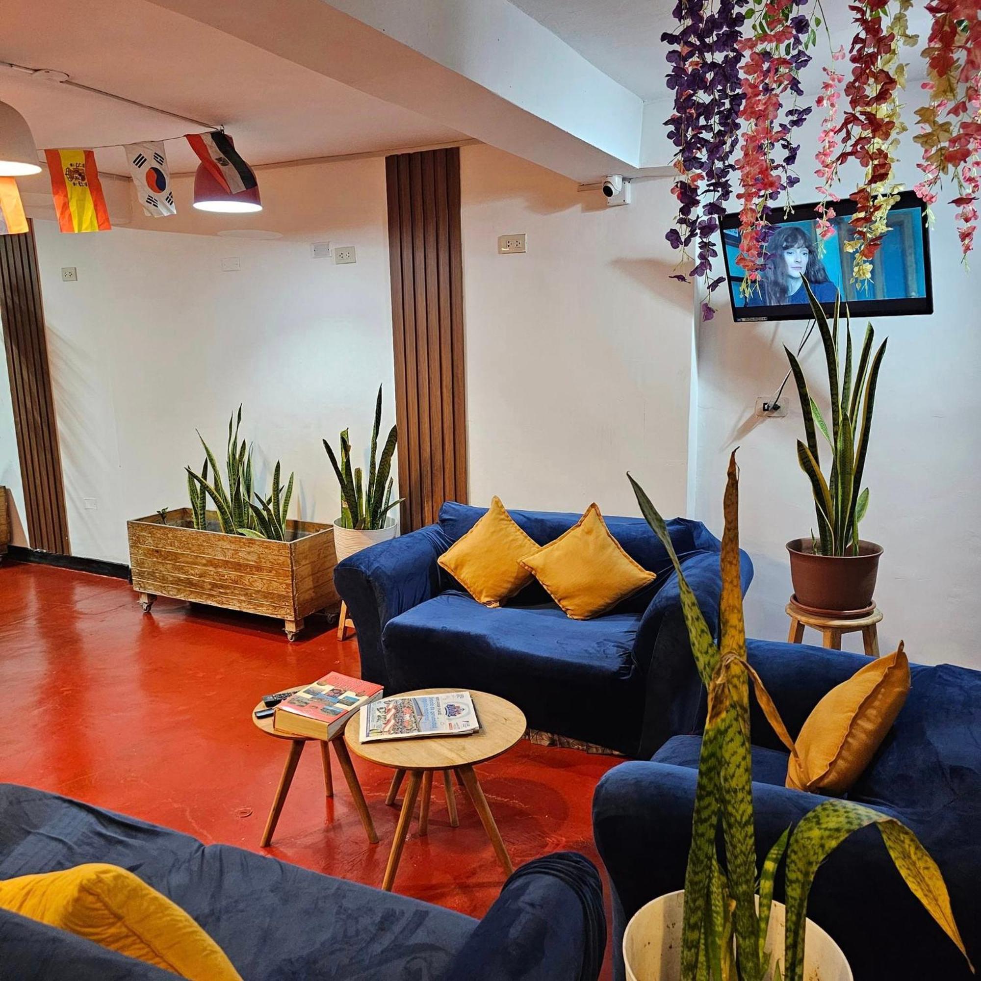 Lima Airport Hostel With Free Airport Pick Up Callao Exterior photo