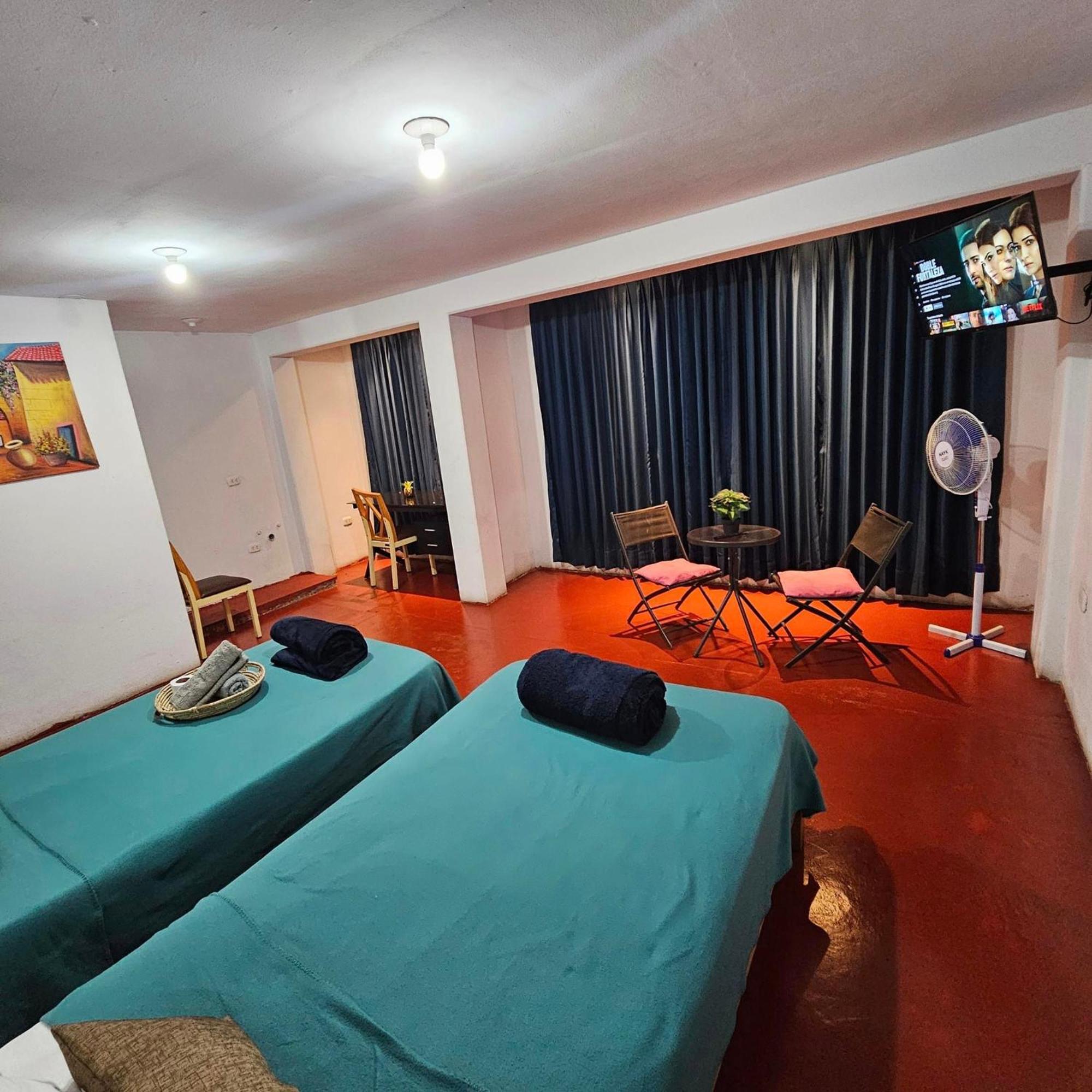 Lima Airport Hostel With Free Airport Pick Up Callao Exterior photo