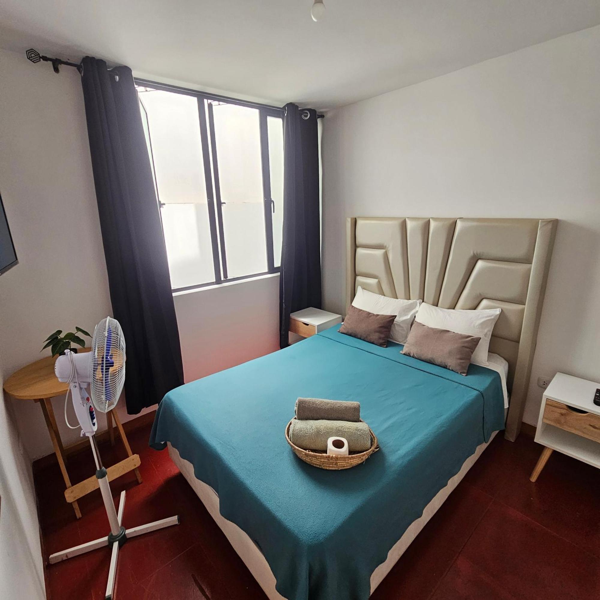 Lima Airport Hostel With Free Airport Pick Up Callao Exterior photo