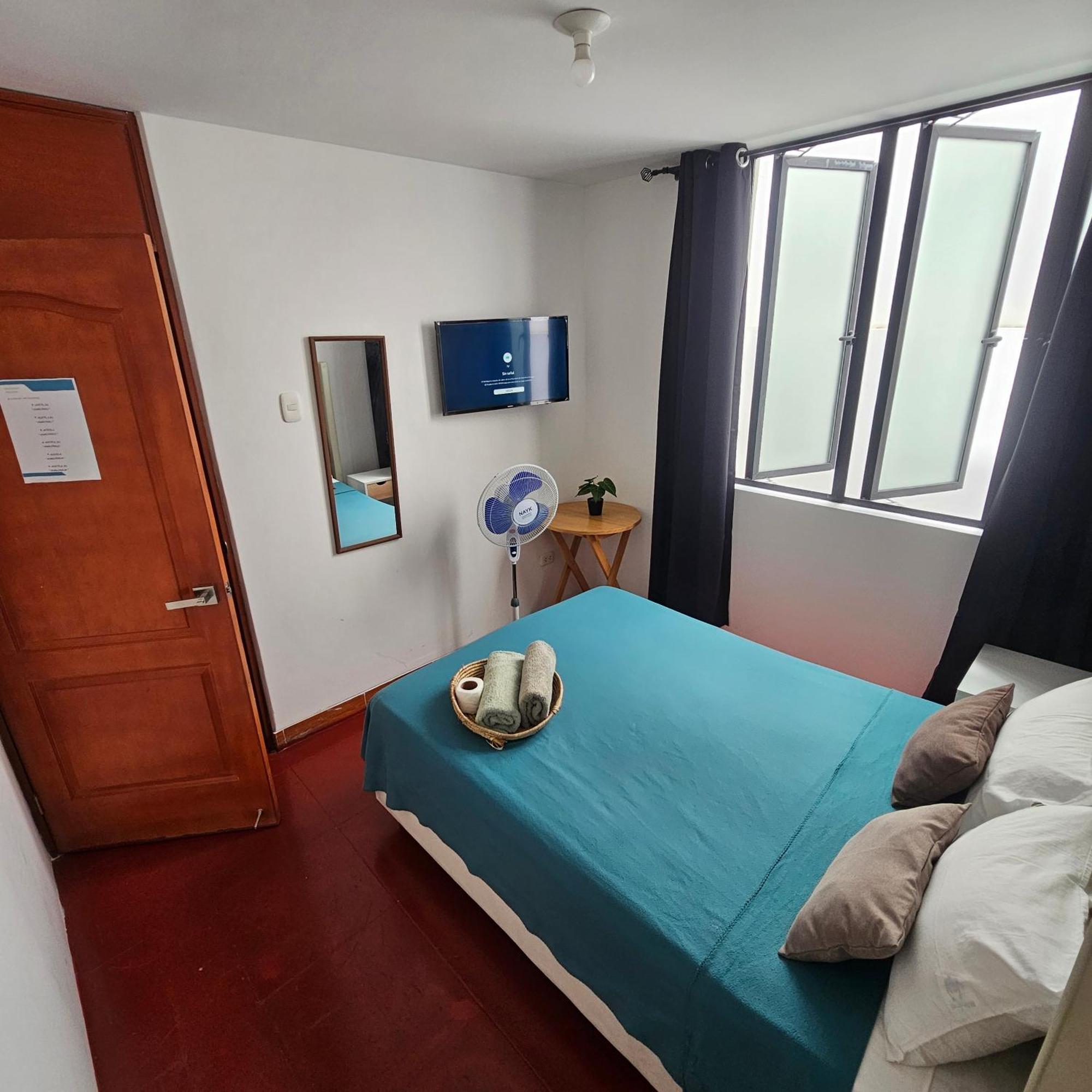 Lima Airport Hostel With Free Airport Pick Up Callao Exterior photo
