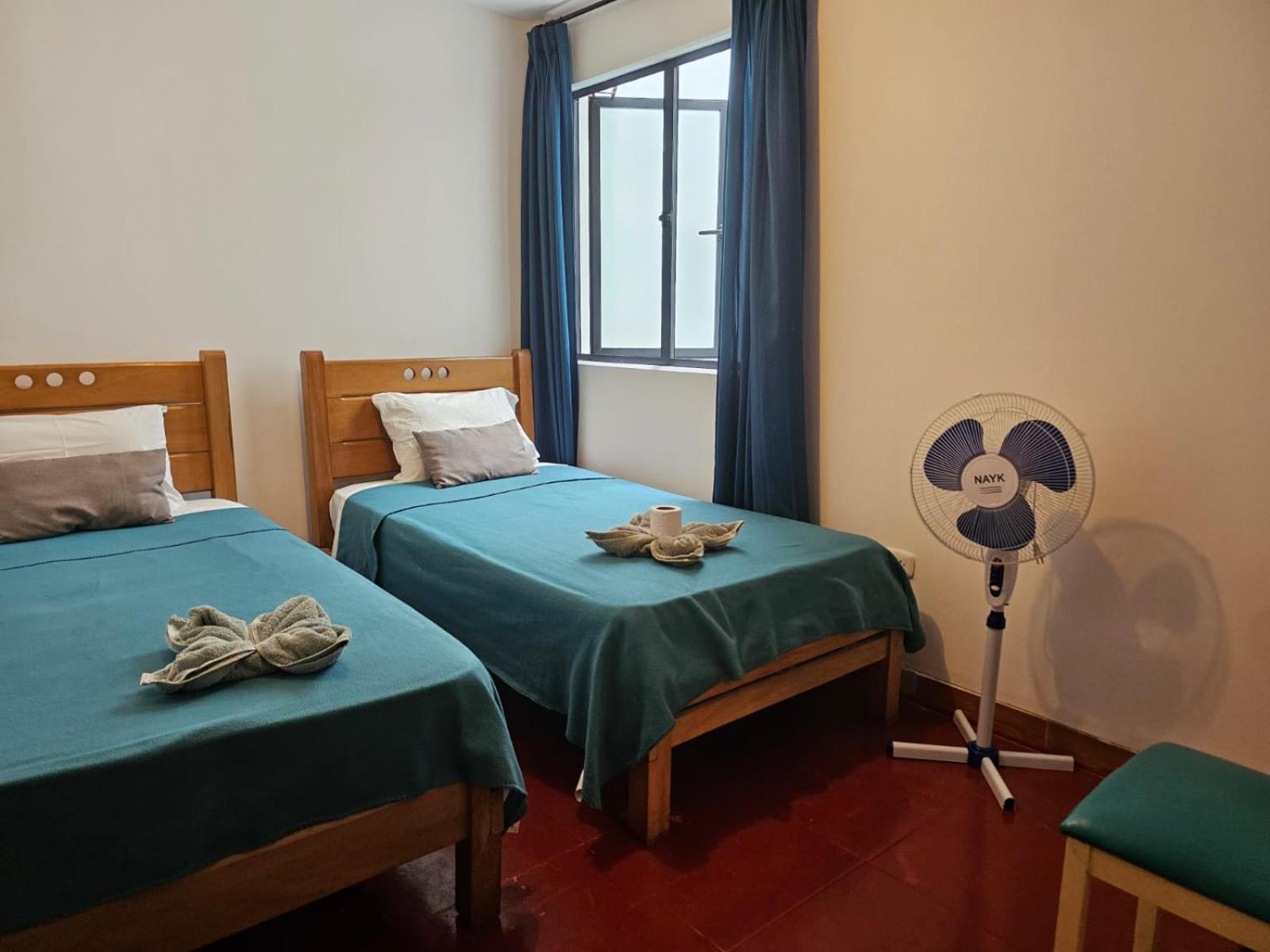 Lima Airport Hostel With Free Airport Pick Up Callao Exterior photo